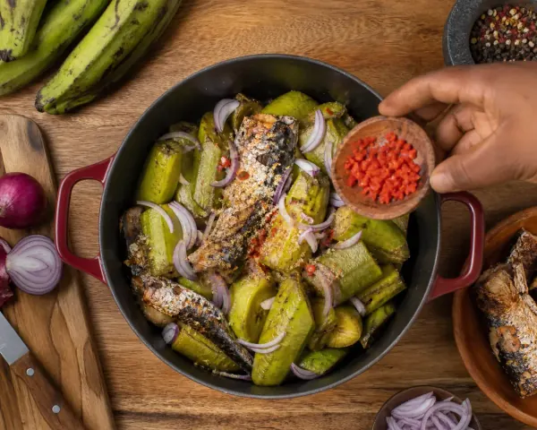 Preparation step 4 for Savory Plantain Porridge with Smoked Fish